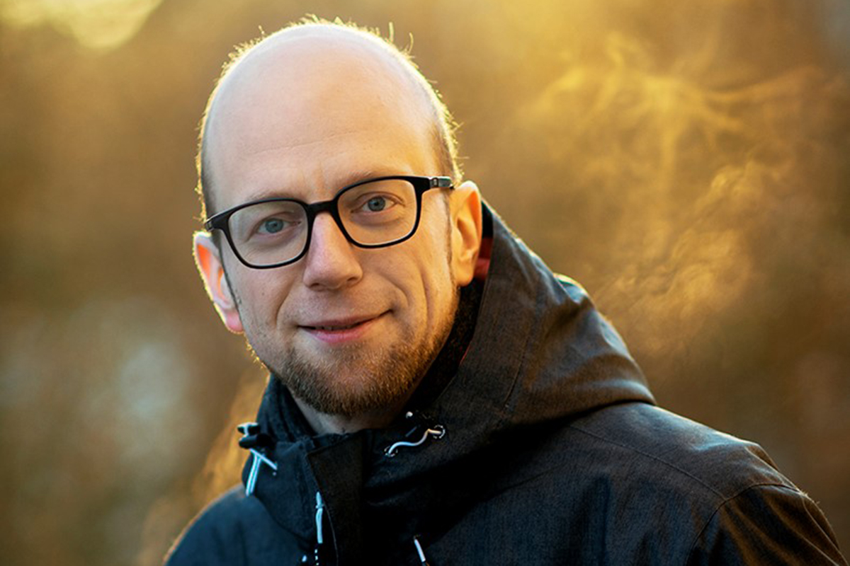 LUPA SURRA, OIKEUS TOIVOA  – ympäristöahdistuksen tunnekartasto