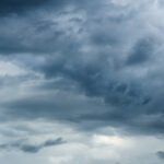 Väistyköön häpeä